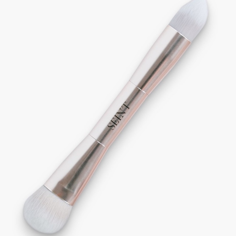 Seint IIID BRUSH